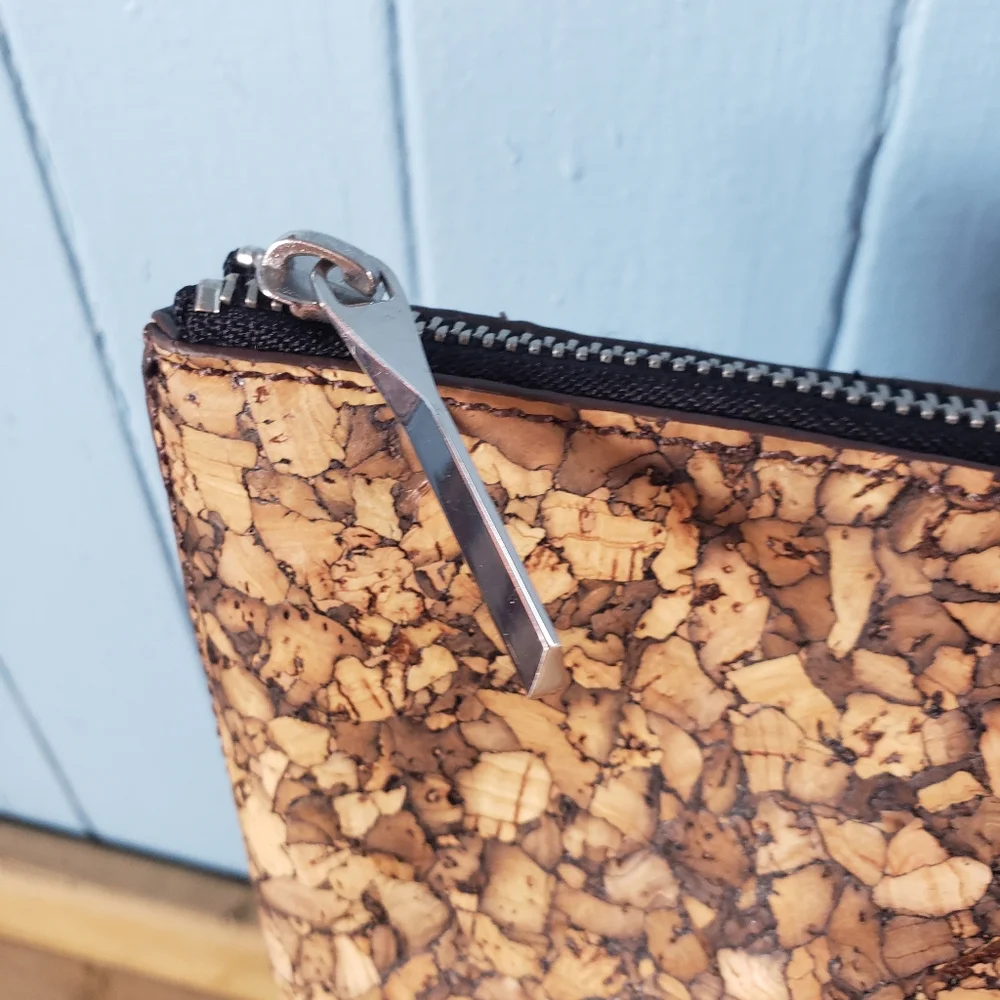 Matt & Nat Cork Bag, Large Cork Backpack - Picture 5 of 9